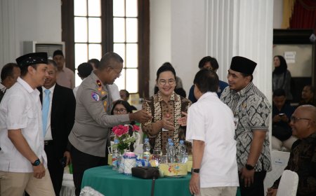 Pelantikan PWI Jawa Tengah, Agustina Tekankan Peran Media Bangun Ruang Publik Sehat