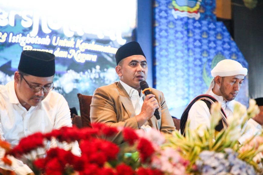 Ribuan Warga Hadiri Jateng Bersholawat di MAJT Magelang, Doakan Korban Bencana