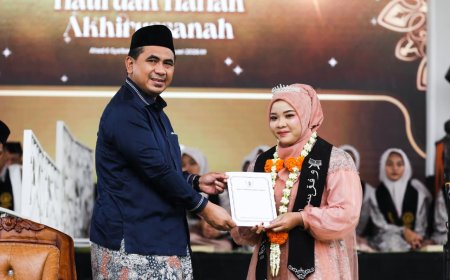 Wagub Taj Yasin Dorong Pesantren Jadi Penggerak Kemandirian Ekonomi