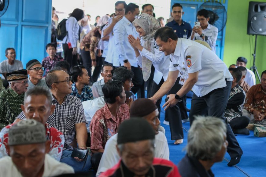 Ahmad Luthfi Temui Warga Transmigran Jawa Tengah di Desa Bagelen Lampung