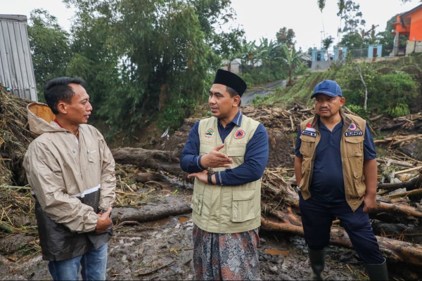 Tinjau Banjir Bandang Pemalang, Wagub Taj Yasin Minta Pemerintah Pusat Perkuat Hutan Lindung