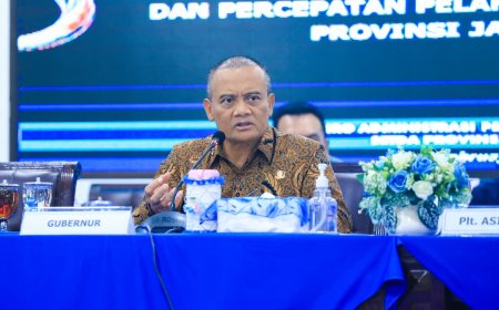 Ahmad Luthfi Siapkan Gerakan Bersih Sampah Massal di Jawa Tengah