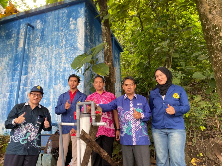 Dosen Teknik USM Latih Warga Kalikayen Buat Alat Penyaring Air Bersih Sederhana
