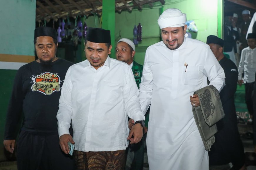 Taj Yasin Dinilai Jadi Penggerak Gerakan Shalawat di Jawa Tengah