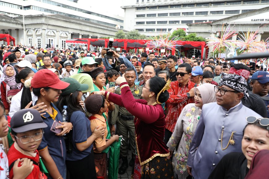 Karnaval Dugderan 2026 Padukan Imlek dan Ramadan, Semarang Perkuat Toleransi