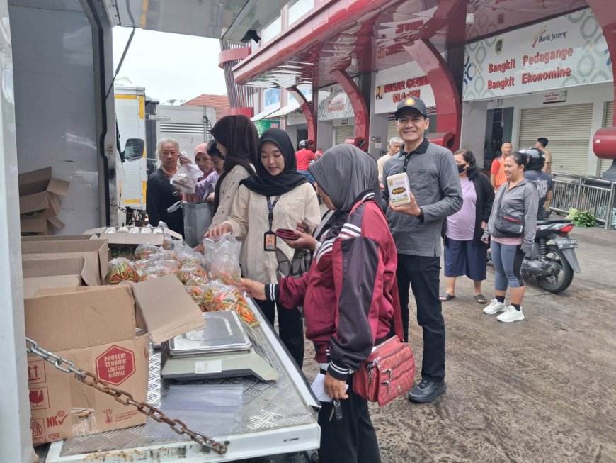 Pemprov Jateng Distribusikan 3 Ton Cabai Rawit Bersubsidi ke 15 Daerah untuk Kendalikan Harga