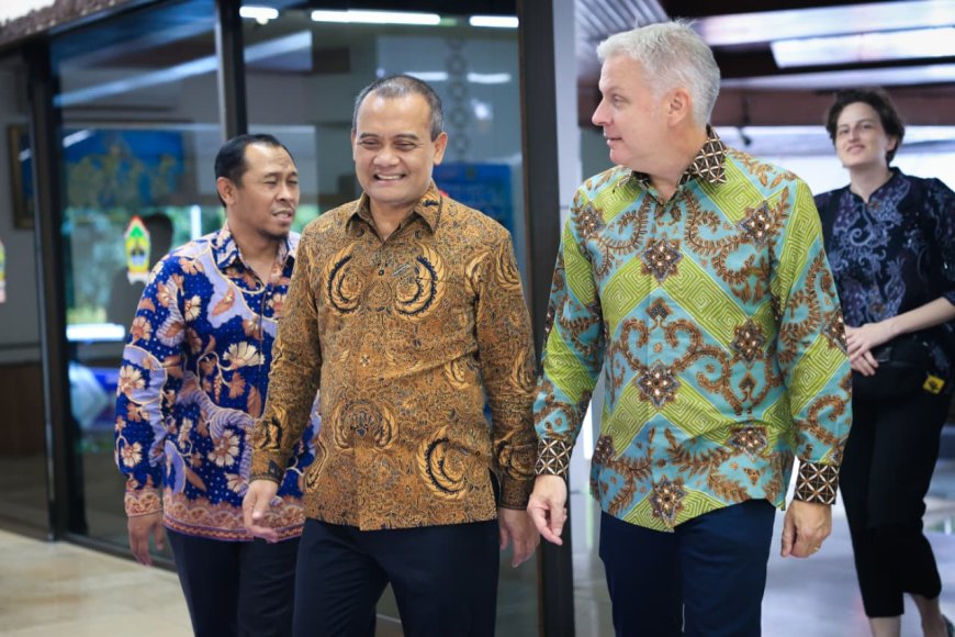 Kanada Jajaki Peluang Investasi Teknologi Pertanian dan Kesehatan di Jawa Tengah