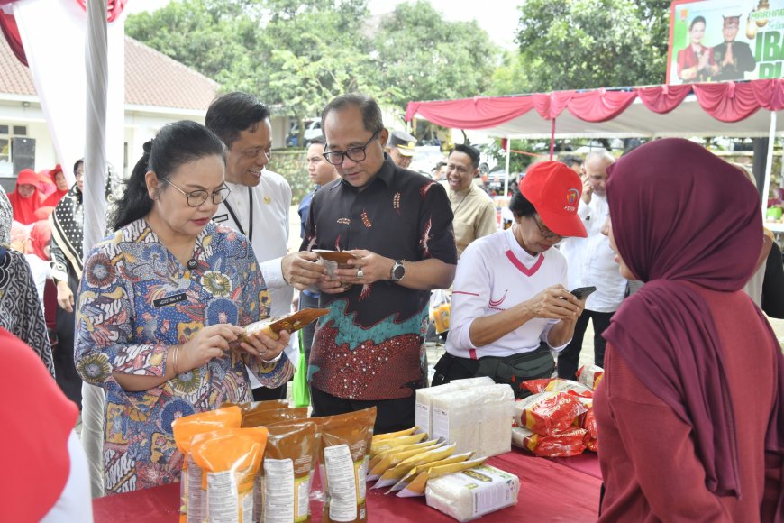 Pemkot Semarang Targetkan 240 Operasi Pasar hingga Lebaran