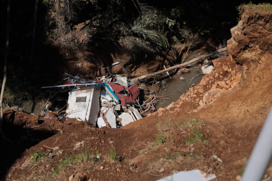 Ahmad Luthfi Tinjau Longsor di Brebes, Minta Perbaikan Jalan dan Sekolah Dipercepat