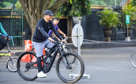 Ahmad Luthfi Ajak Hemat Energi Lewat Gerakan Bersepeda ke Kantor