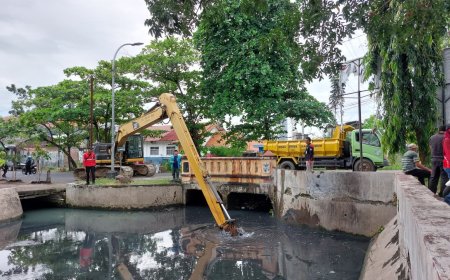 Gerak Cepat Wali Kota Semarang Agustina, 9 Jalan Rusak di Semarang Langsung Diperbaiki
