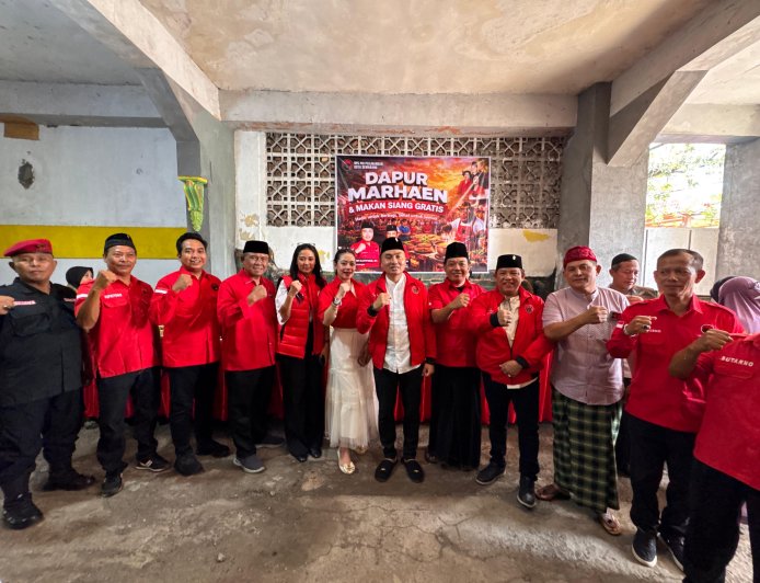 Dapur Marhen PDIP Kota Semarang Bagikan 500 Porsi Makan Gratis dan Layanan Kesehatan untuk Warga