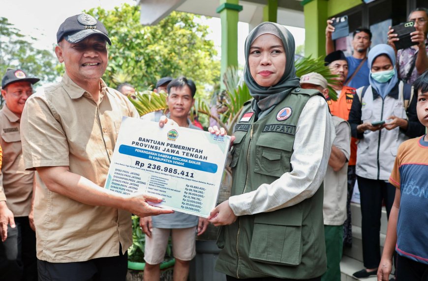 Luthfi Tinjau Pengungsi Banjir Demak, Tekankan Pemenuhan Layanan Dasar Warga
