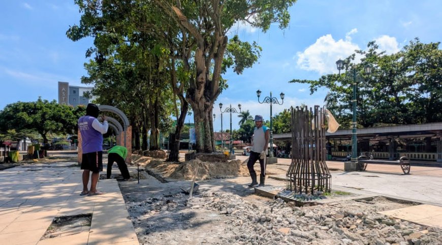 Perbaiki Kerusakan, Pemkab Rembang Fokus Benahi Sementara Alun-Alun Sisi Timur