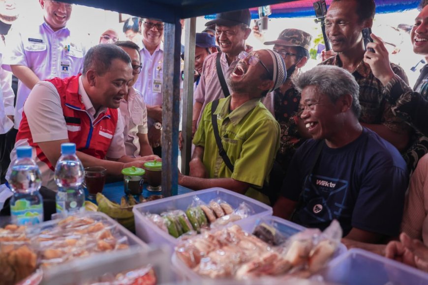 Ngopi Bareng Petani, Cara Ahmad Luthfi Serap Aspirasi di Karanganyar