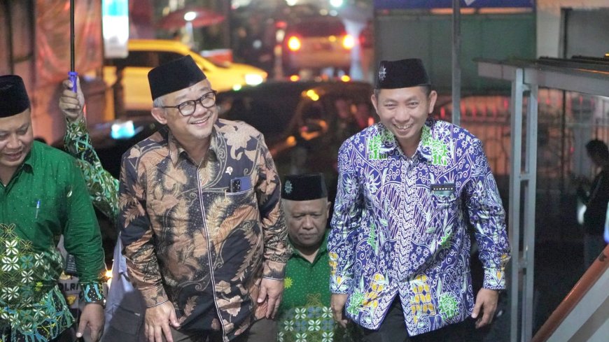 Resmikan SMA Saintek Ahmad Dahlan, Mendikdasmen Perkuat Pendidikan Sains Berbasis Nilai Keislaman