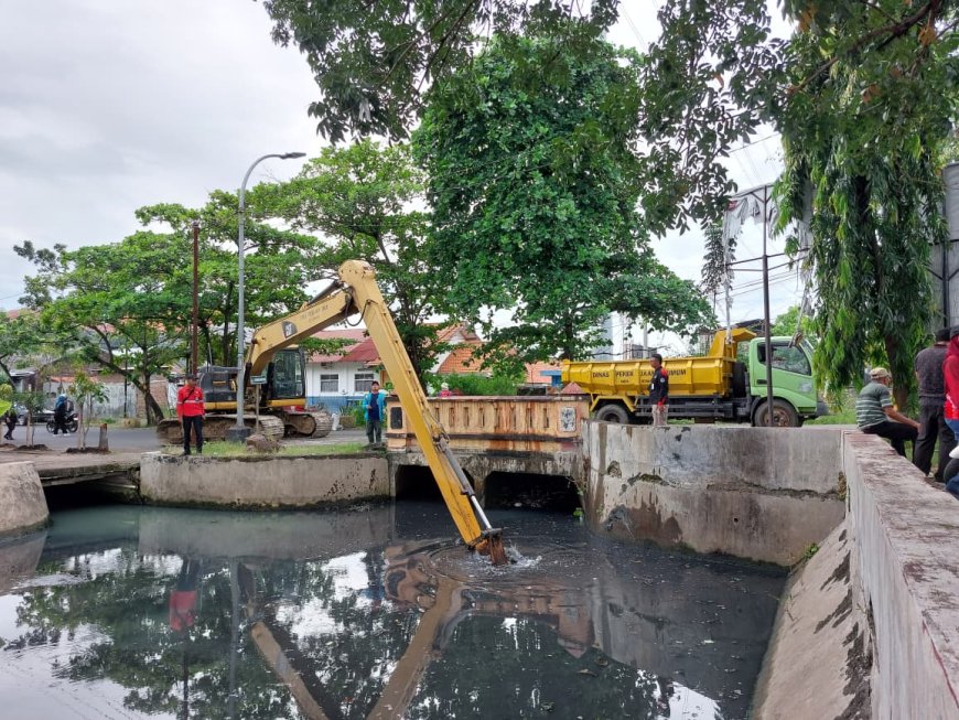 Gerak Cepat Wali Kota Semarang Agustina, 9 Jalan Rusak di Semarang Langsung Diperbaiki