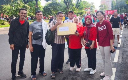 Disdik Semarang Ramaikan Mlaku Bareng HJKS ke-479 dengan Pembagian Doorprize