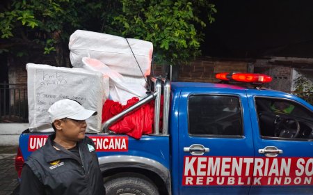 Pemkot Semarang Salurkan Bantuan Sosial untuk Korban Banjir di Tugu dan Ngaliyan