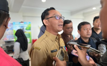65 Guru Non-ASN di Semarang Tetap Mengajar hingga Akhir 2026