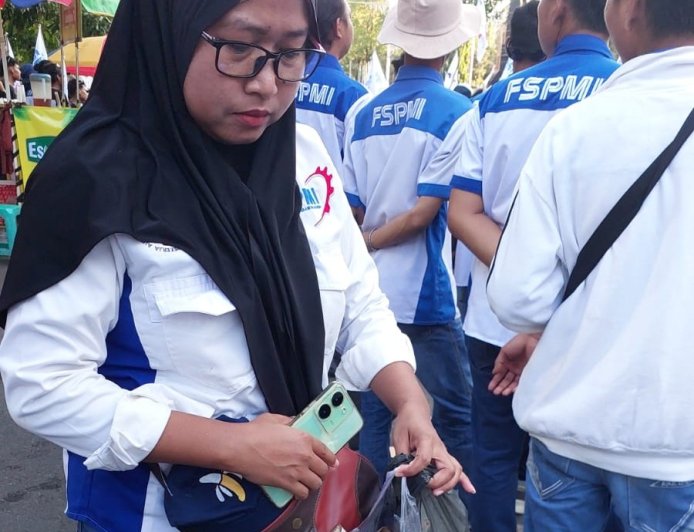 Buruh Semarang Sampaikan Aspirasi Secara Damai, Wali Kota Agustina Beri Apresiasi