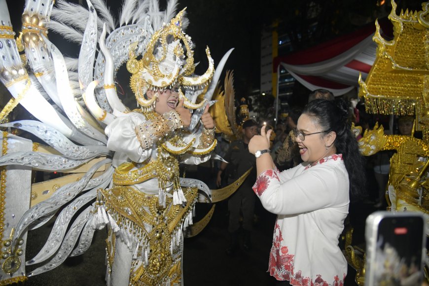 Wali Kota Agustina Apresiasi Peserta SNC 2026 yang Tetap Tampil di Tengah Hujan
