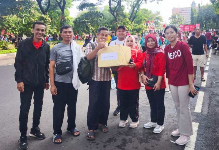 Disdik Semarang Ramaikan Mlaku Bareng HJKS ke-479 dengan Pembagian Doorprize