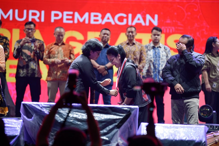 Semarang Pecahkan Rekor Dunia MURI, 10.052 Lumpia Gratis Dibagikan di HUT ke-479