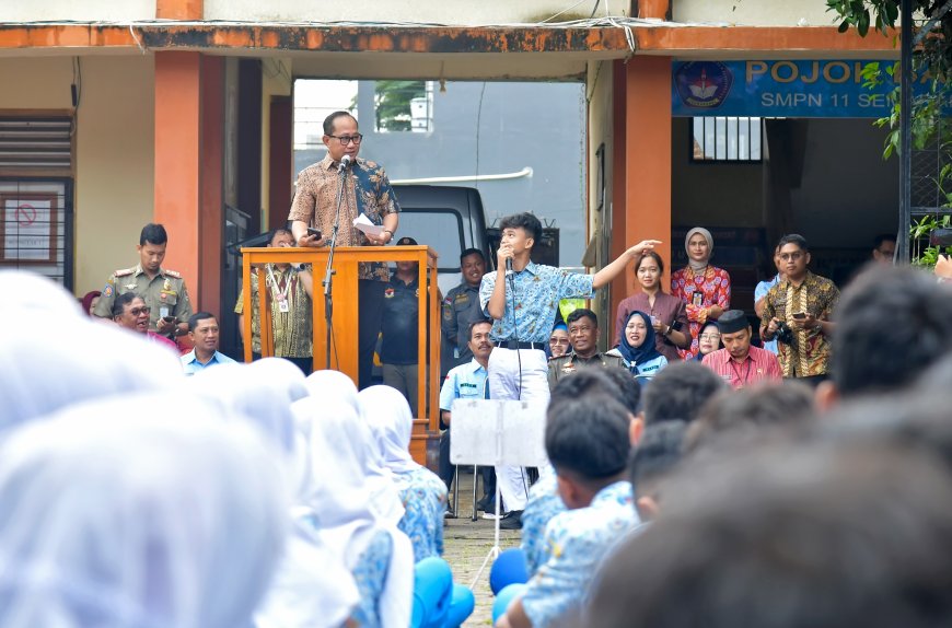 Satpol PP Goes to School, Upaya Pemkot Semarang Bentuk Generasi Sehat dan Berkarakter