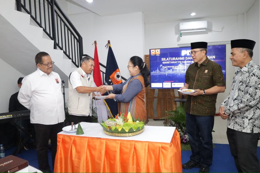 Agustina Resmikan Kantor PII Semarang, Perkuat Sinergi Insinyur untuk Pembangunan Kota