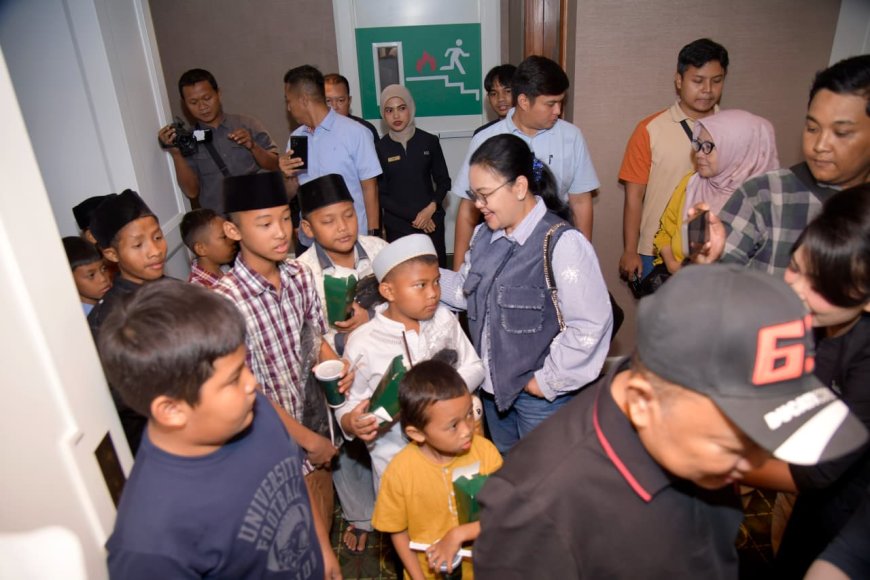 Agustina Ajak Anak Yatim Nobar Children of Heaven, Tebar Kebahagiaan dan Semangat Menggapai Mimpi