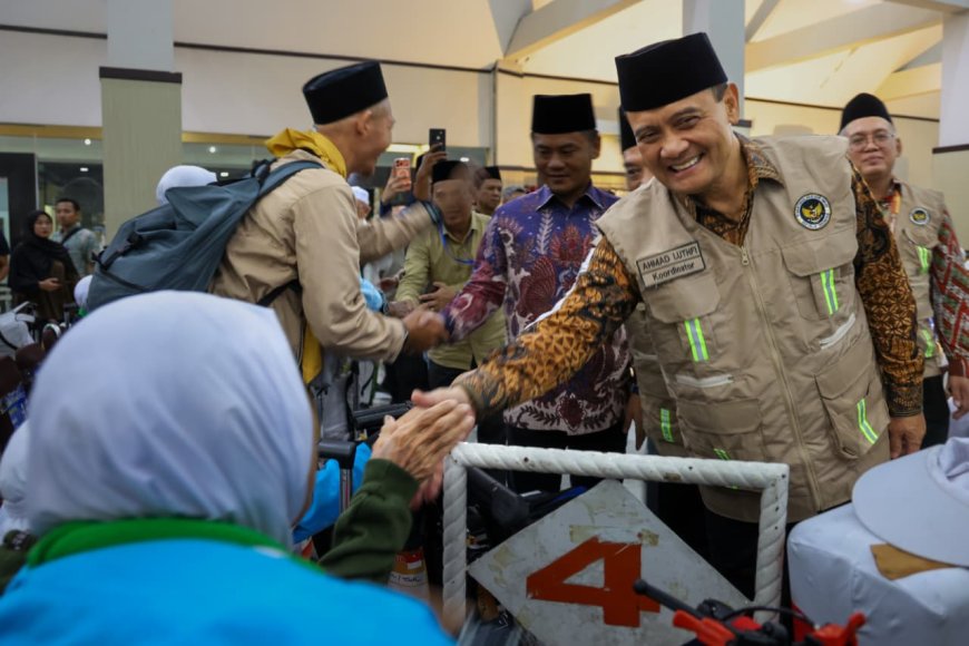 Sambut Jemaah Haji Kloter Pertama, Ahmad Luthfi Ajak Jaga Kemabruran Sepulang dari Tanah Suci