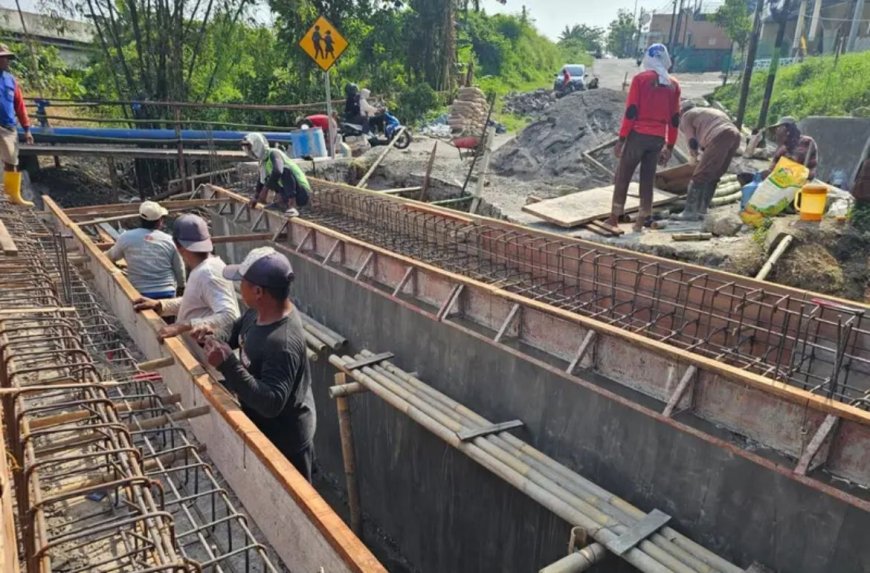 Jembatan Honggowongso Hampir Rampung, DPU Bidik Selesai 19 Juni